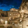 sora cave hotel