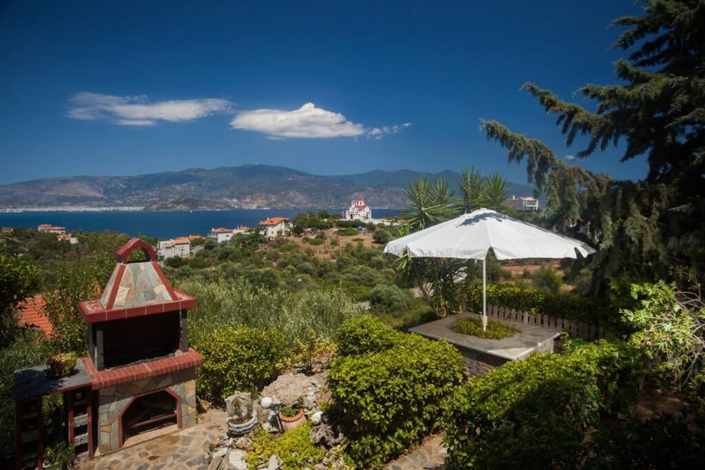 villa karmelina flat