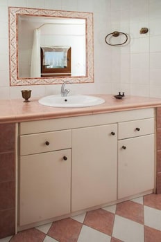 villa karmelina flat