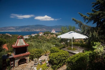 villa karmelina flat