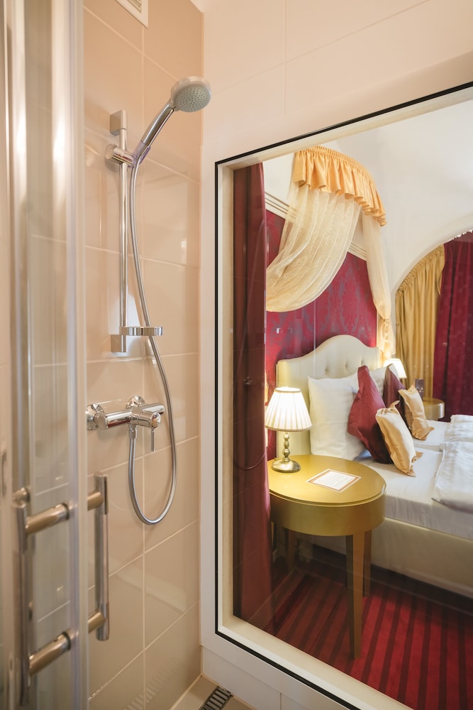 boutique hotel hviezdoslav