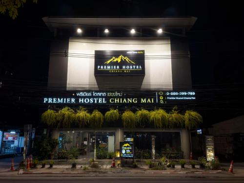 premier hostel chiang mai
