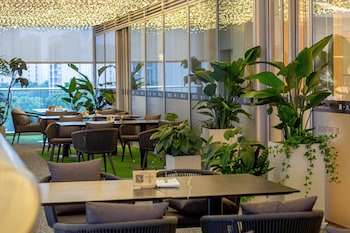 crowne plaza hangzhou linping an ihg hotel