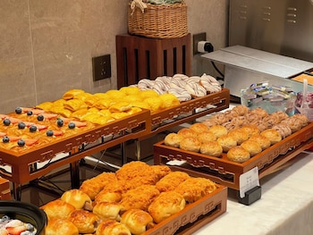 crowne plaza hangzhou linping an ihg hotel