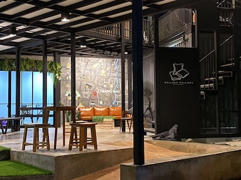 capital o 75422 million pillows