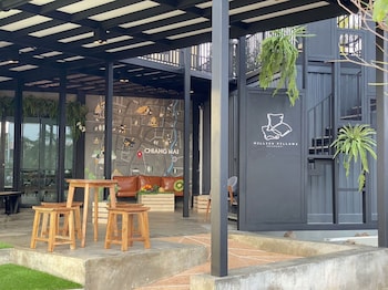 capital o 75422 million pillows