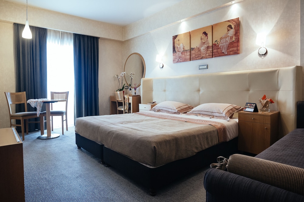 alexandros boutique hotel
