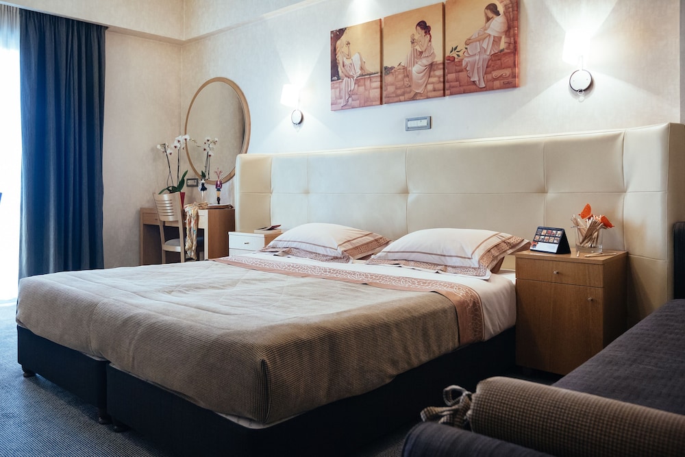 alexandros boutique hotel