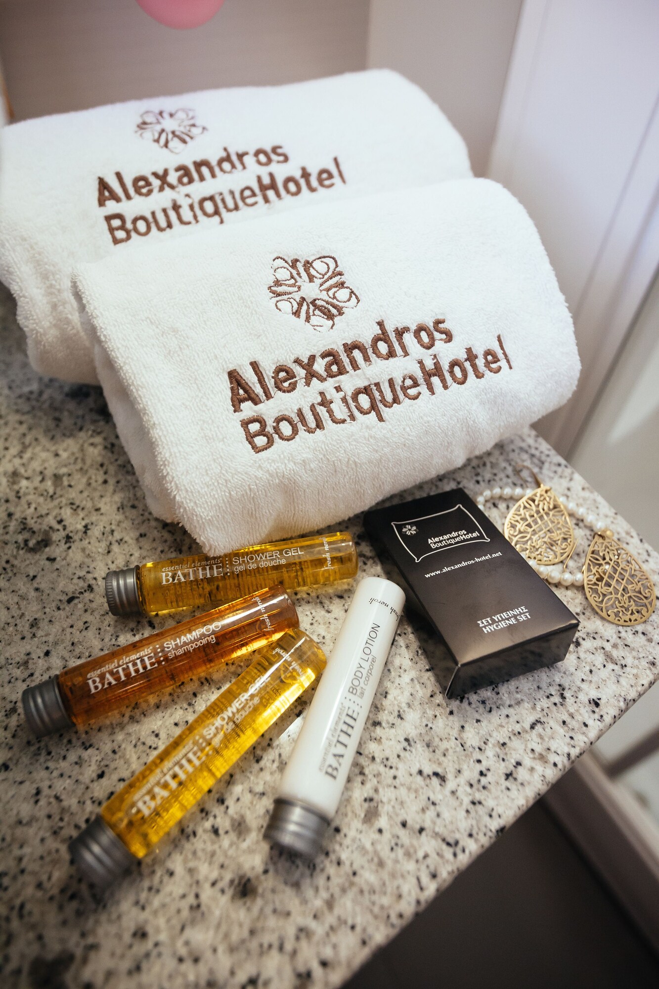 alexandros boutique hotel