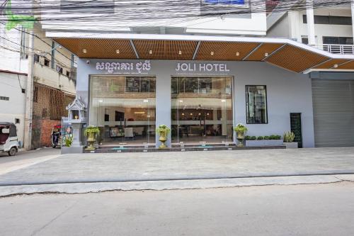 joli hotel