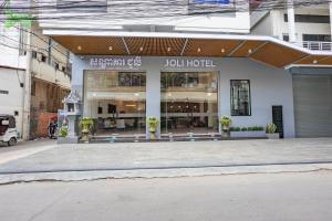 joli hotel