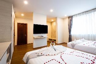 joli hotel