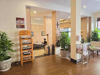 joli hotel