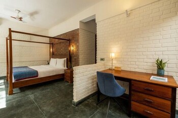 ama stays and trails forest home hosur