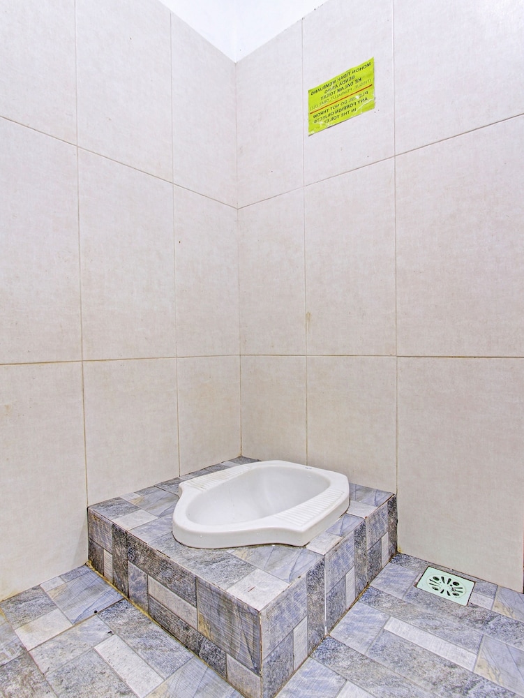 spot on 91521 mayong guesthouse