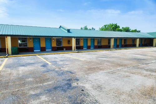 travel inn by oyo hwy 80 jackson