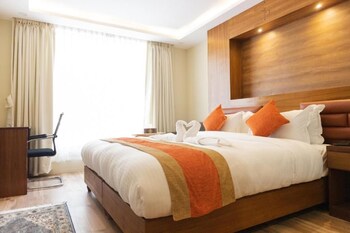 hotel yakroo manang
