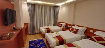 hotel yakroo manang