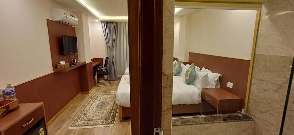 hotel yakroo manang