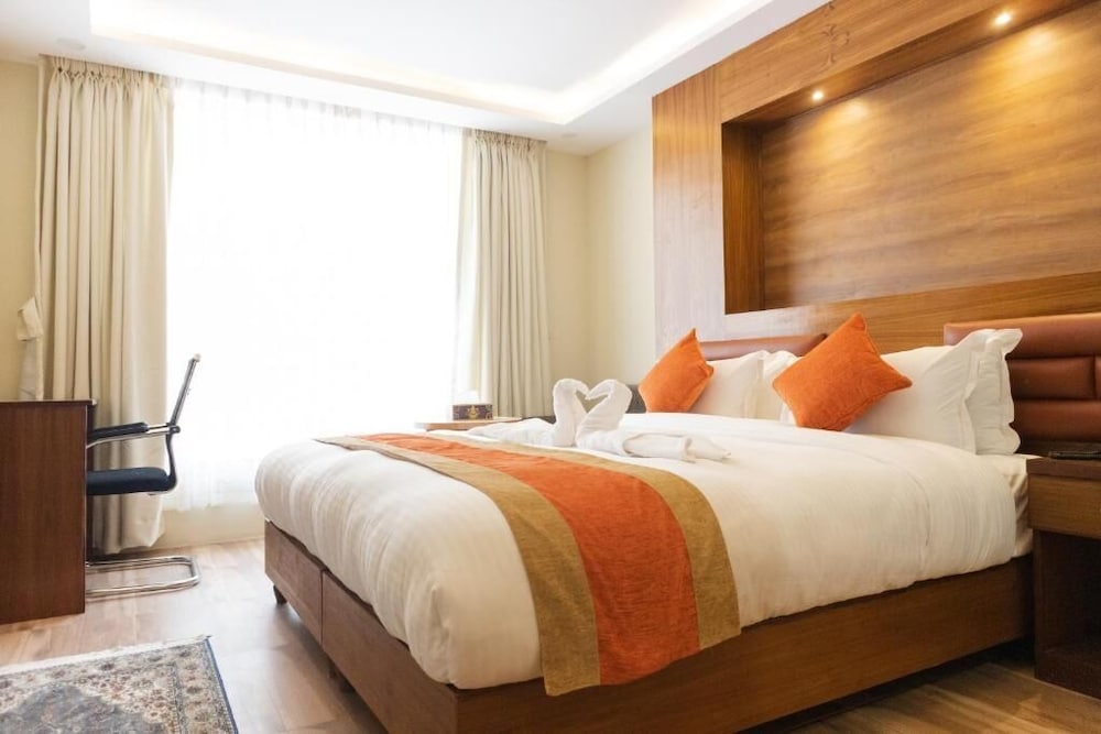 hotel yakroo manang