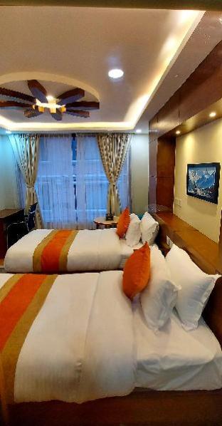 hotel yakroo manang
