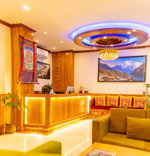 hotel yakroo manang