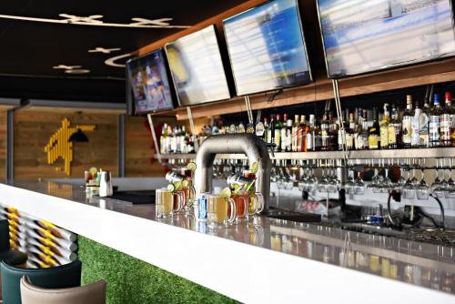 royalton riviera cancun an autograph collection all inclusive resort and casino