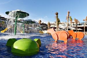 royalton riviera cancun an autograph collection all inclusive resort and casino