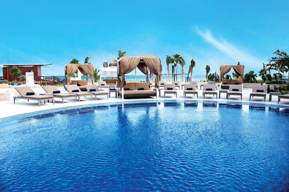 royalton riviera cancun an autograph collection all inclusive resort and casino