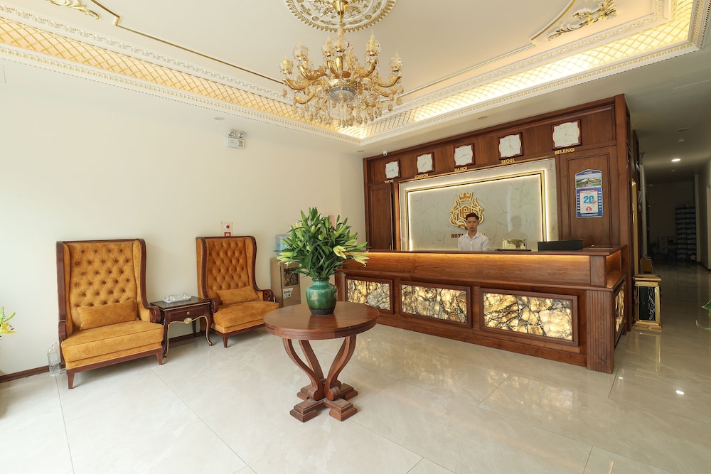royal van phu hotel