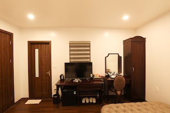 royal van phu hotel
