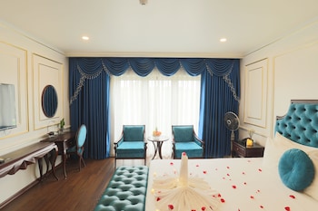 royal van phu hotel