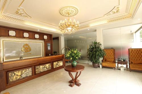 royal van phu hotel