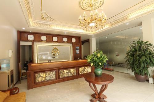 royal van phu hotel
