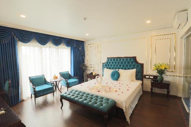 royal van phu hotel