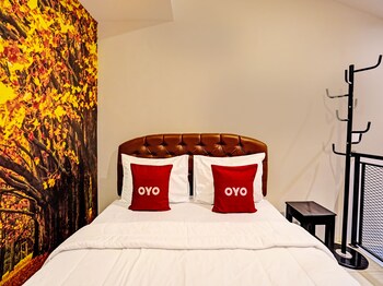 super oyo 91618 hotel nawangwulan