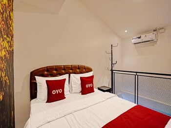 super oyo 91618 hotel nawangwulan