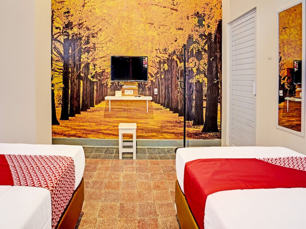 super oyo 91618 hotel nawangwulan