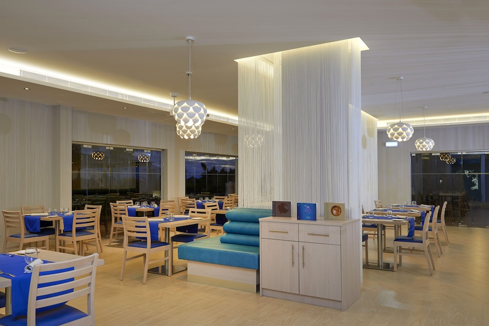 melia dunas beach resort and spa all inclusive