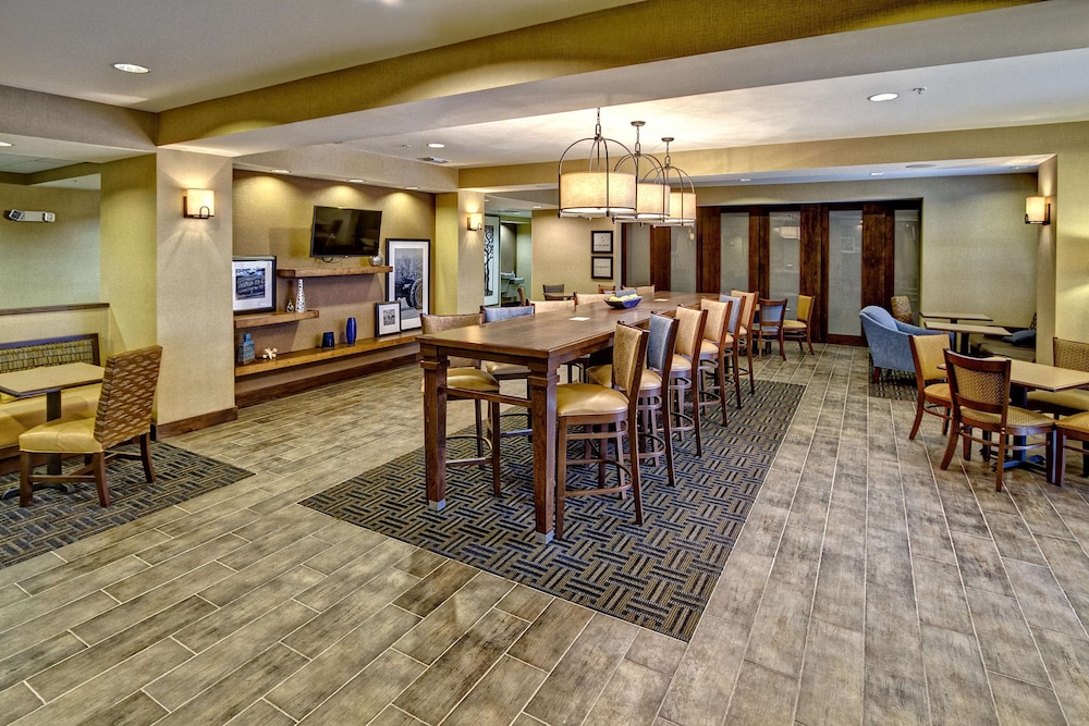 hampton inn clarksdale