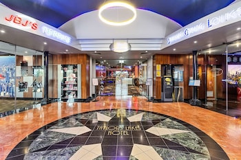 quality hotel taylors lakes