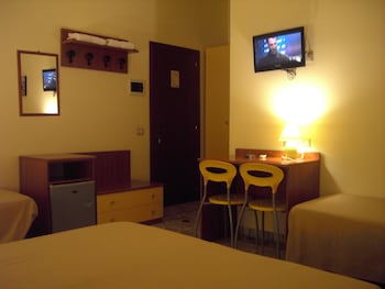 etna inn