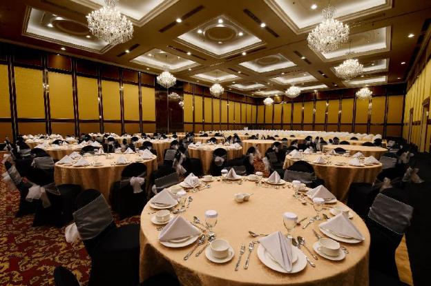 mahkota hotel singkawang