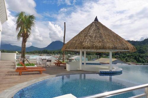 mahkota hotel singkawang