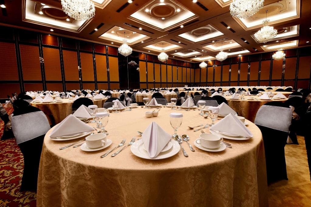 mahkota hotel singkawang