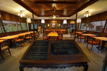 rimba orangutan eco lodge