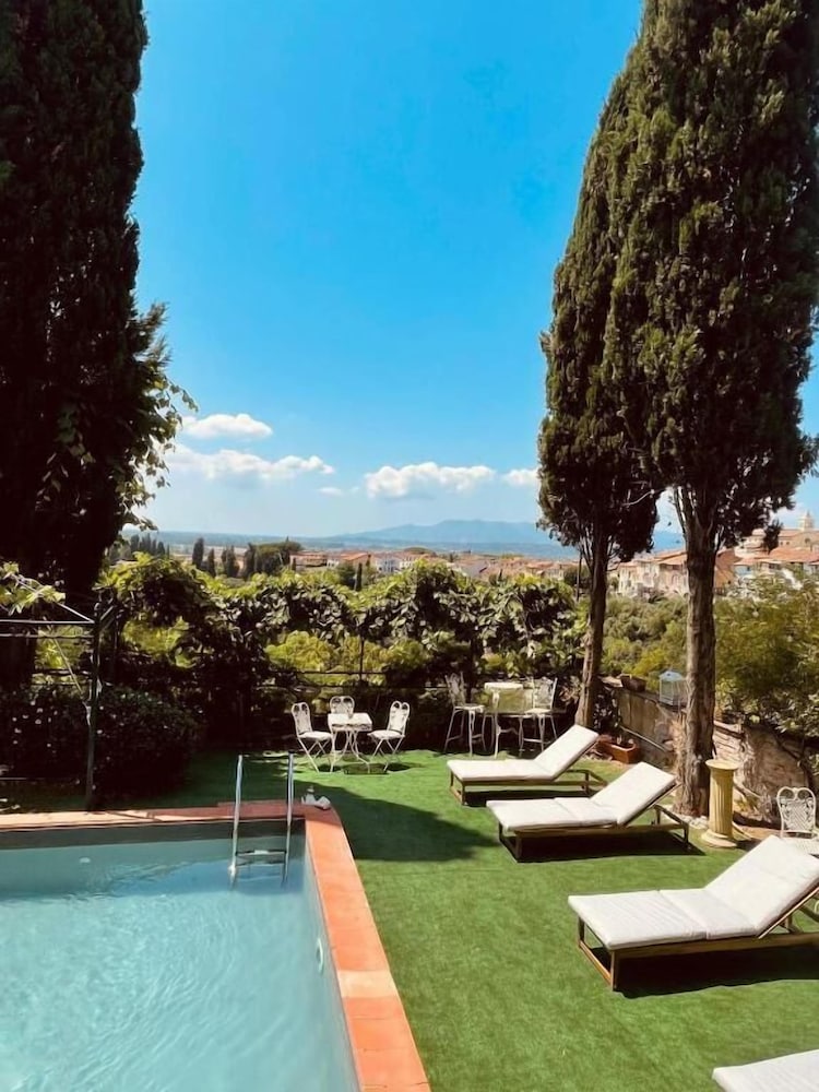 quattro gigli palace