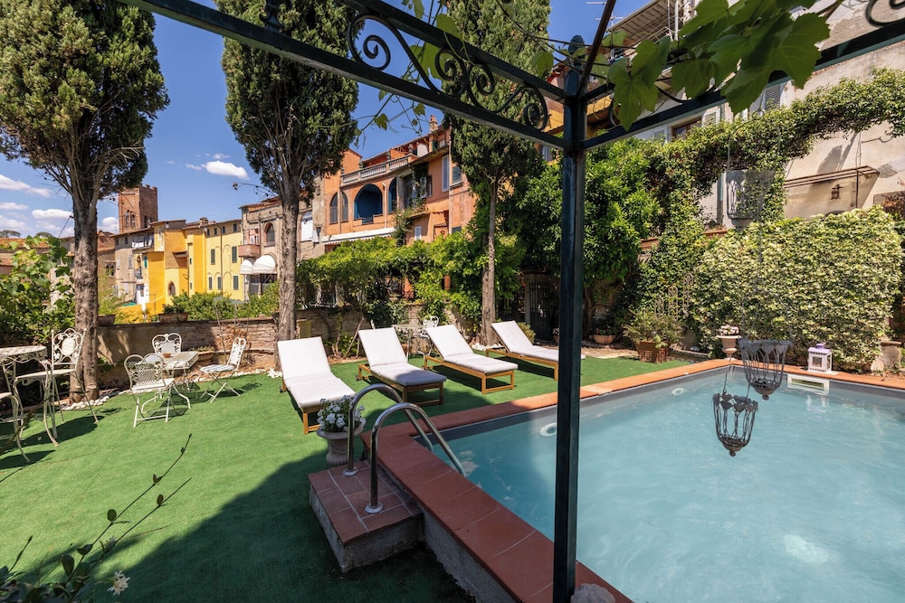 quattro gigli palace