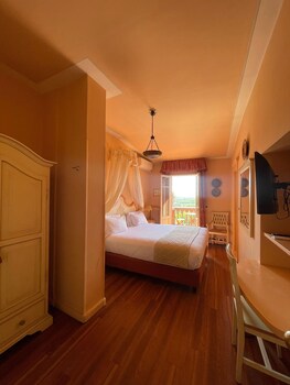 quattro gigli palace