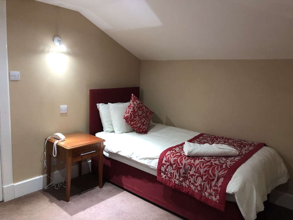 laichmoray hotel